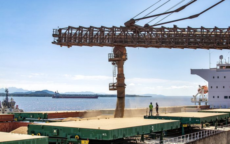 Claudio Neves - Portos do Paraná